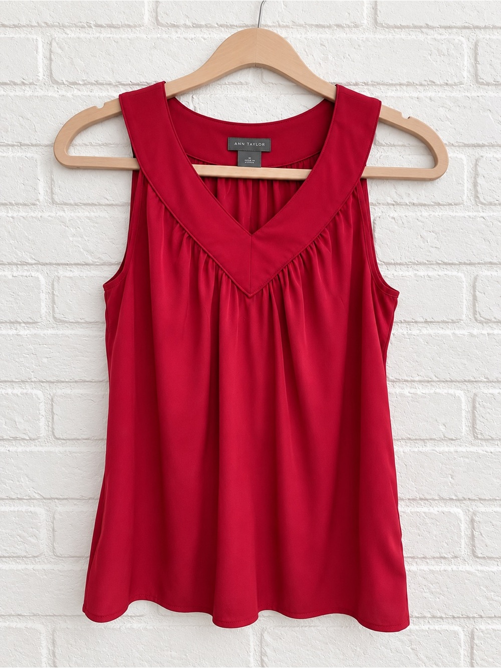 Ann Taylor Silk Dark Fuchsia Sleeveless Camisole